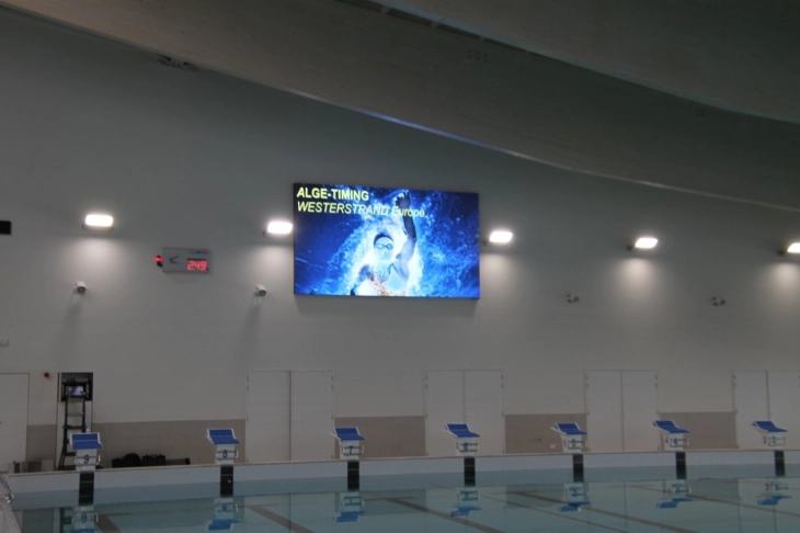    LED scherm als elektronisch scorebord voor waterpolo en tijdsopname zwemmen 